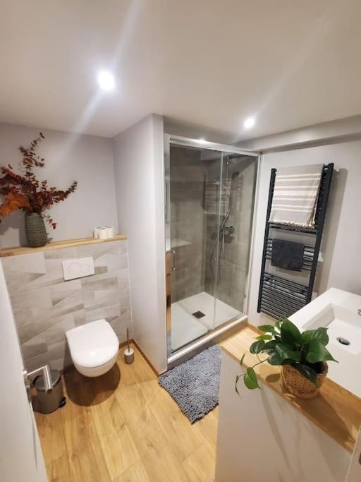 Ferienwohnung Sur Le Chemin Du Cens Orvault Exterior foto